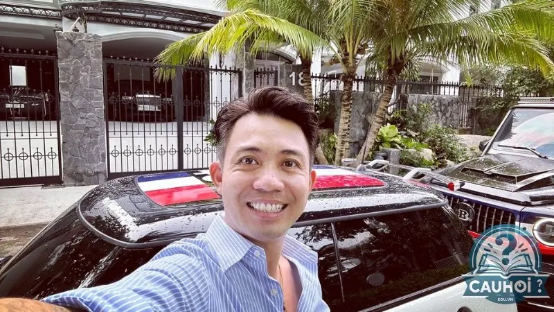 Sự nghiệp của Minh Nhựa Sự nghiệp của Minh Nhựa