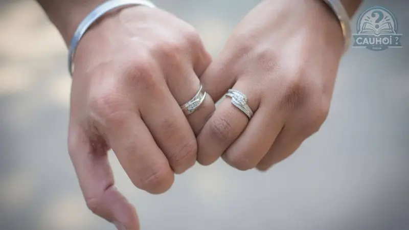 Định nghĩa về vàng trắng Định nghĩa về vàng trắng