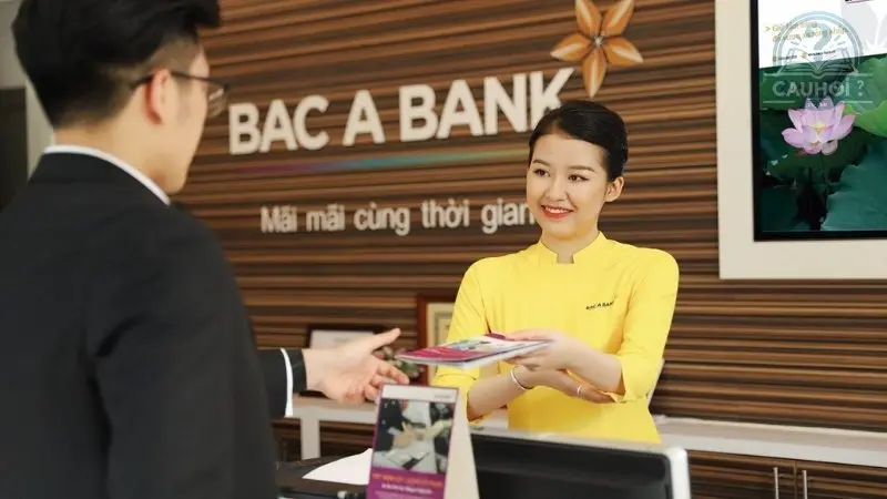 Lợi ích và hạn chế của vay thấu chi Lợi ích và hạn chế của vay thấu chi