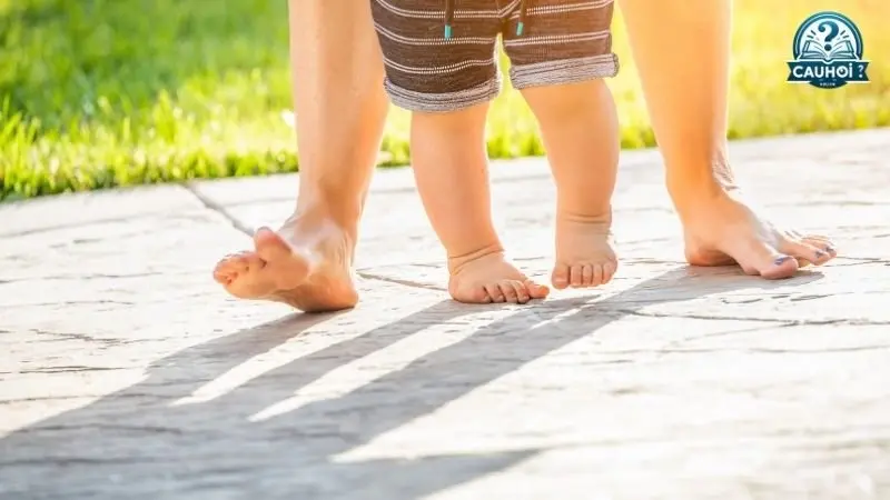 Ảnh hưởng của chân vòng kiềng đối với sự phát triển của trẻ Ảnh hưởng của chân vòng kiềng đối với sự phát triển của trẻ