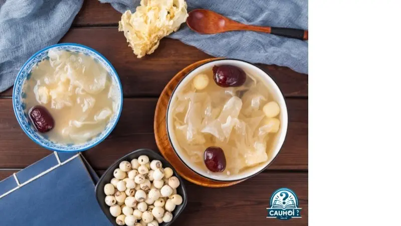 Chưng yến đường phèn hạt sen Chưng yến đường phèn hạt sen