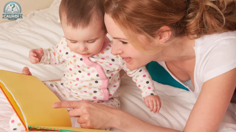 Trả lời và phản hồi mọi âm thanh của bé Trả lời và phản hồi mọi âm thanh của bé
