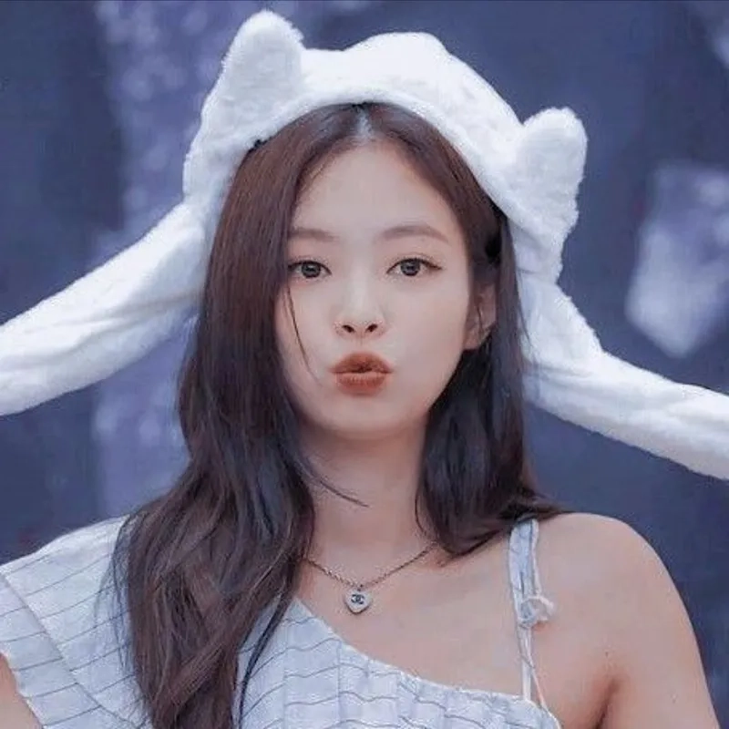 ảnh rose blackpink làm hình nền lung linh, đầy cảm hứng nghệ thuật